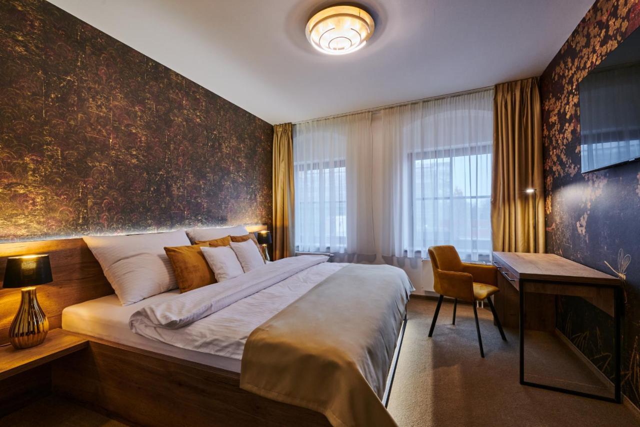 Hotel Alfred A Hermina 奥洛穆茨 外观 照片