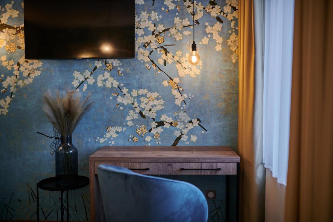 Hotel Alfred A Hermina 奥洛穆茨 外观 照片