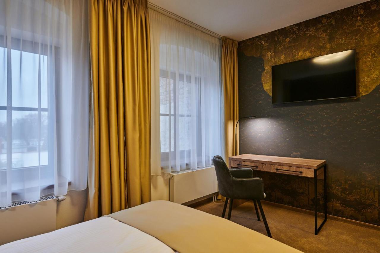 Hotel Alfred A Hermina 奥洛穆茨 外观 照片