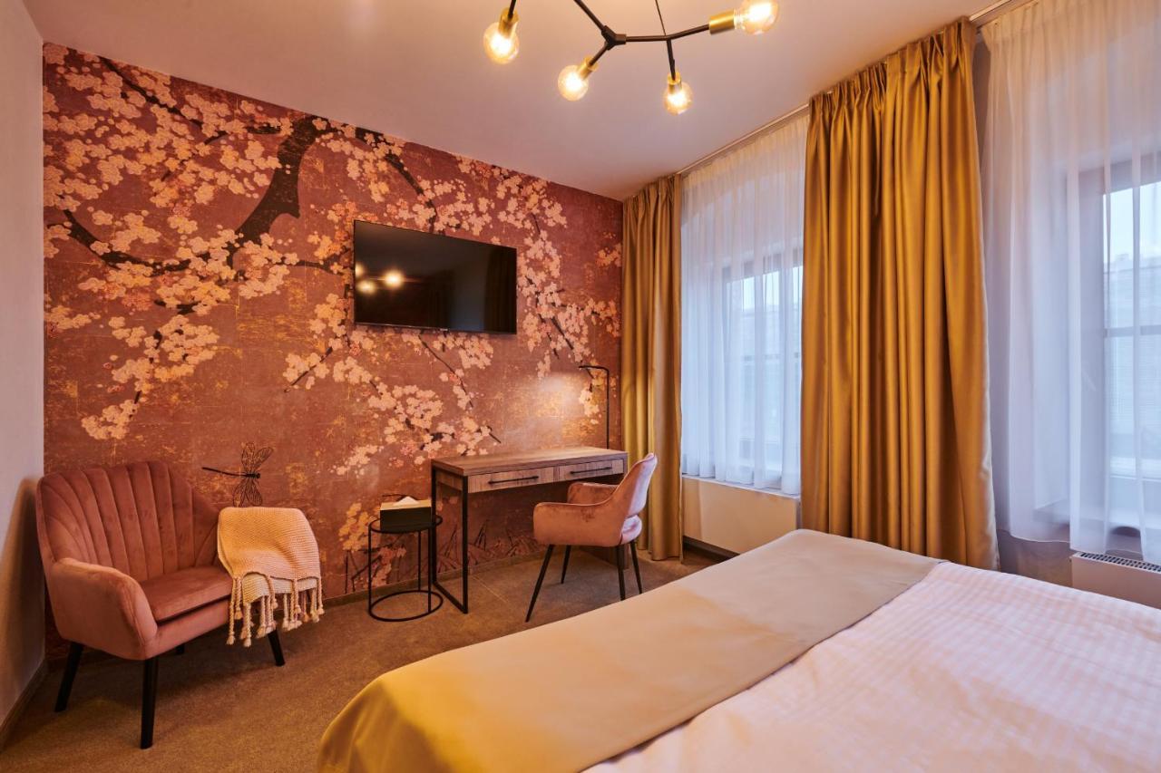 Hotel Alfred A Hermina 奥洛穆茨 外观 照片